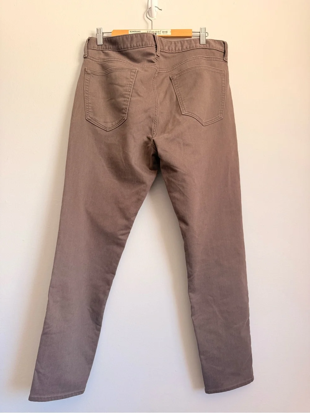 Banana Republic brand banana